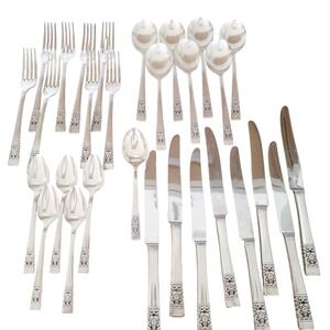 Community‎ Plate Flatware Set, Silverplate Floral Accent 30 Pieces Not Complete